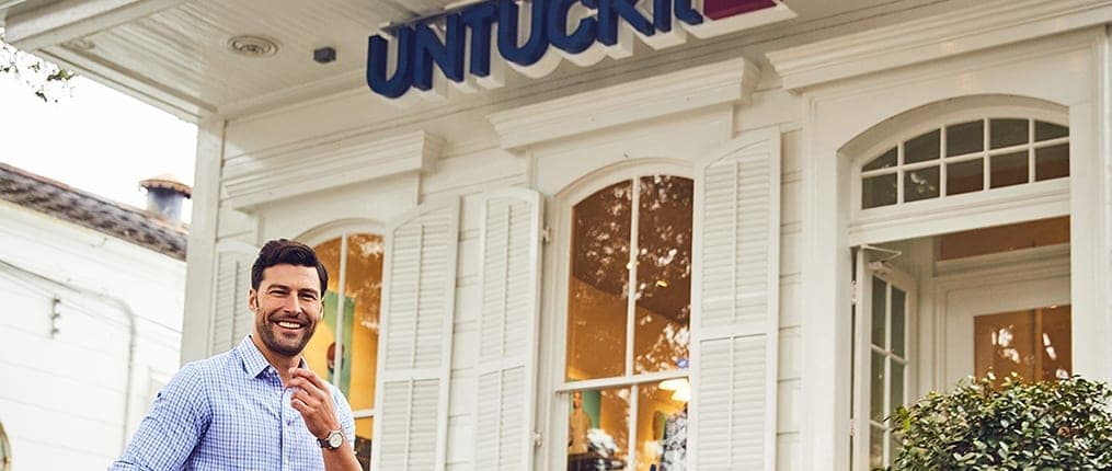 2019-09-untuckit-button.jpg