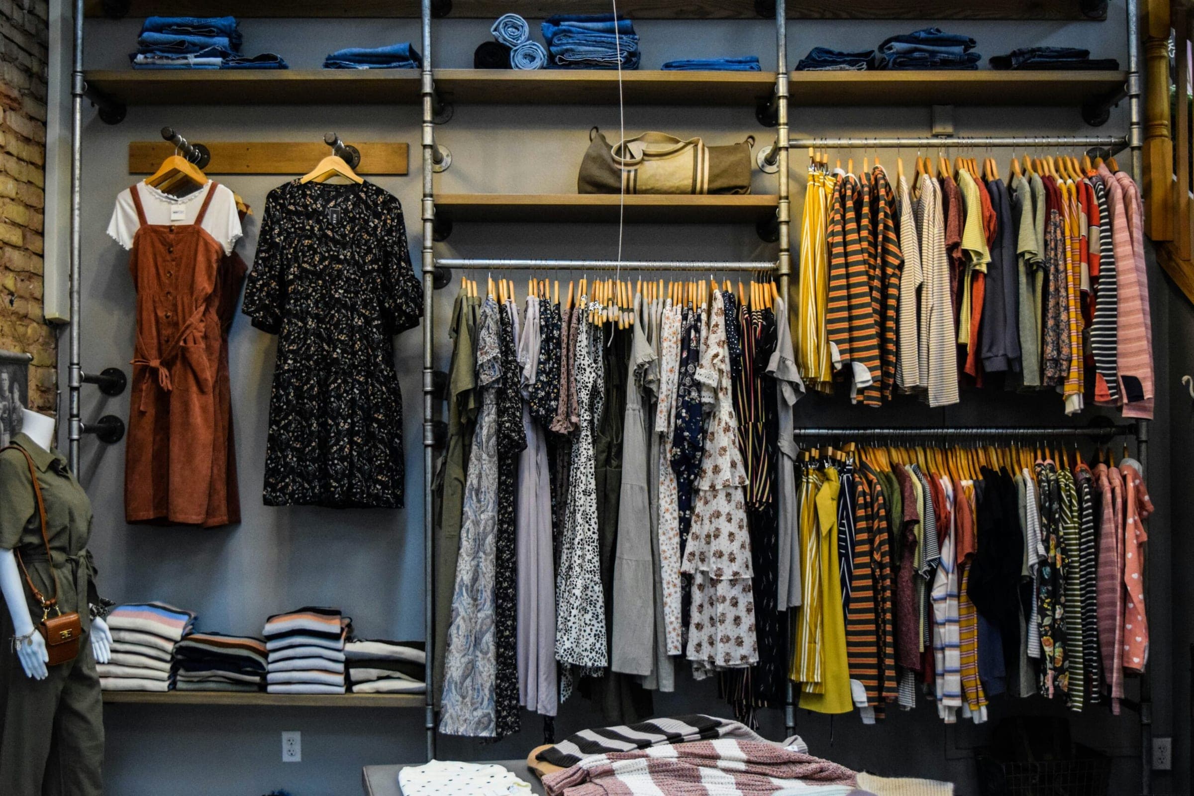 retail store unified customer experience