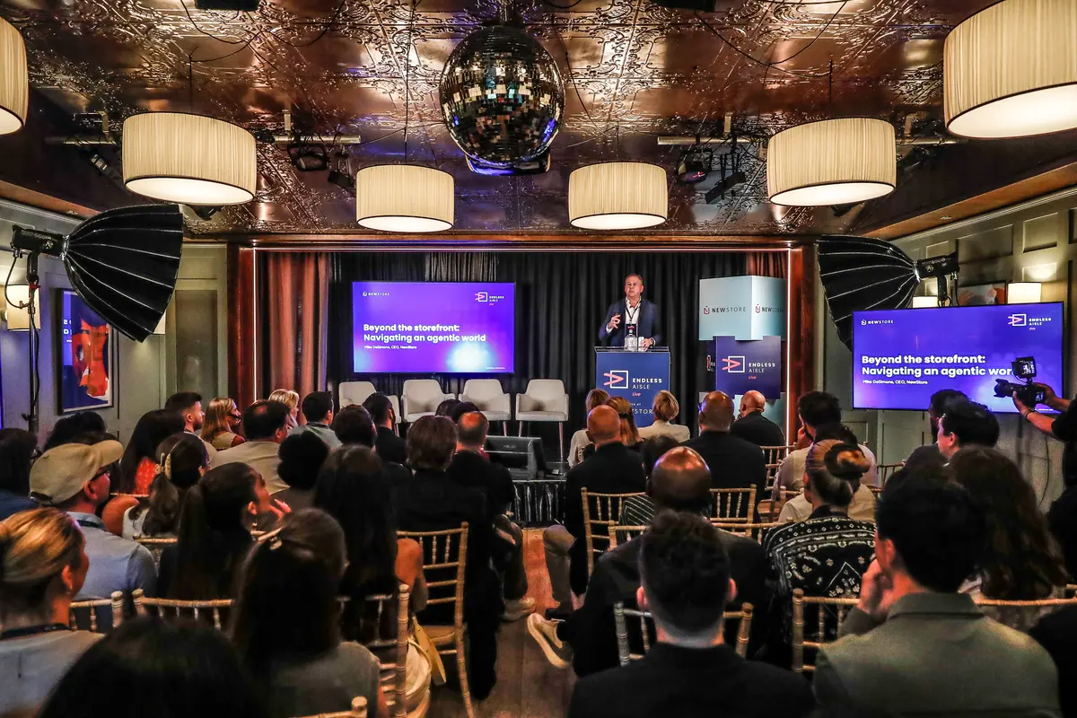 A NewStore keynote at Endless Aisle Live, presenting “Beyond the storefront: navigating an agentic world” to a seated audience